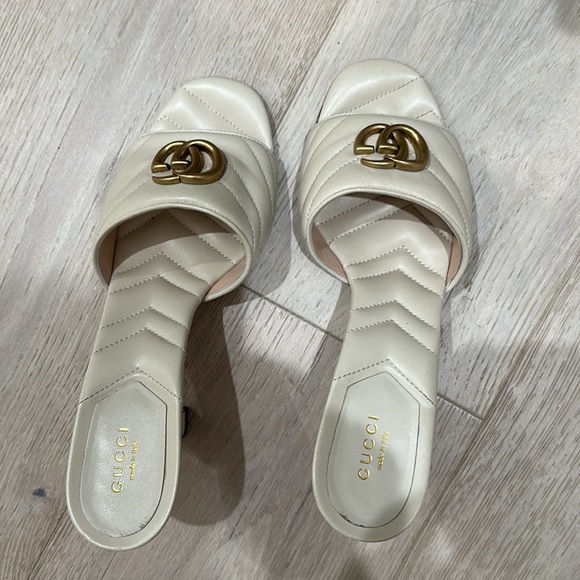Gucci Shoes Size 40.5 Like New - Picture 2 of 8
